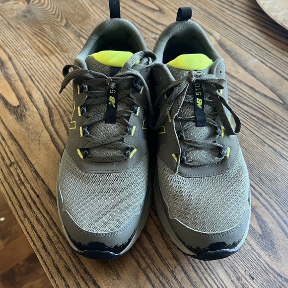 New Balance 510 - Picture 2 of 6